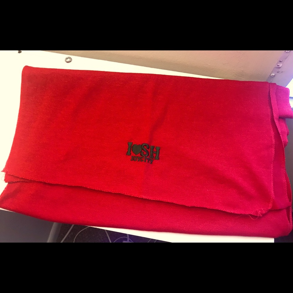 Beautiful Red scraft